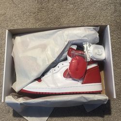 Never been worn size 10.5 !!!