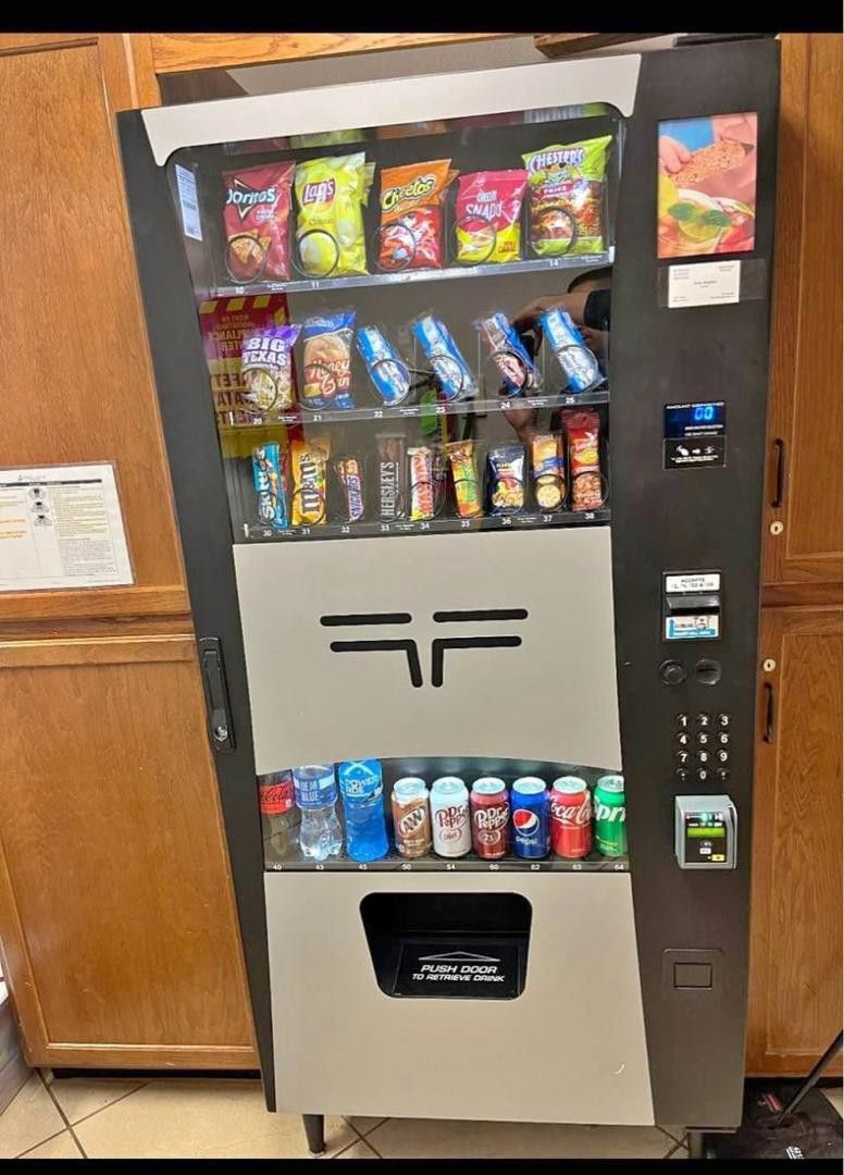 Vending Machine With Card Reader