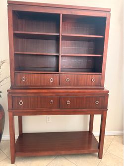 Hutch / side board /console