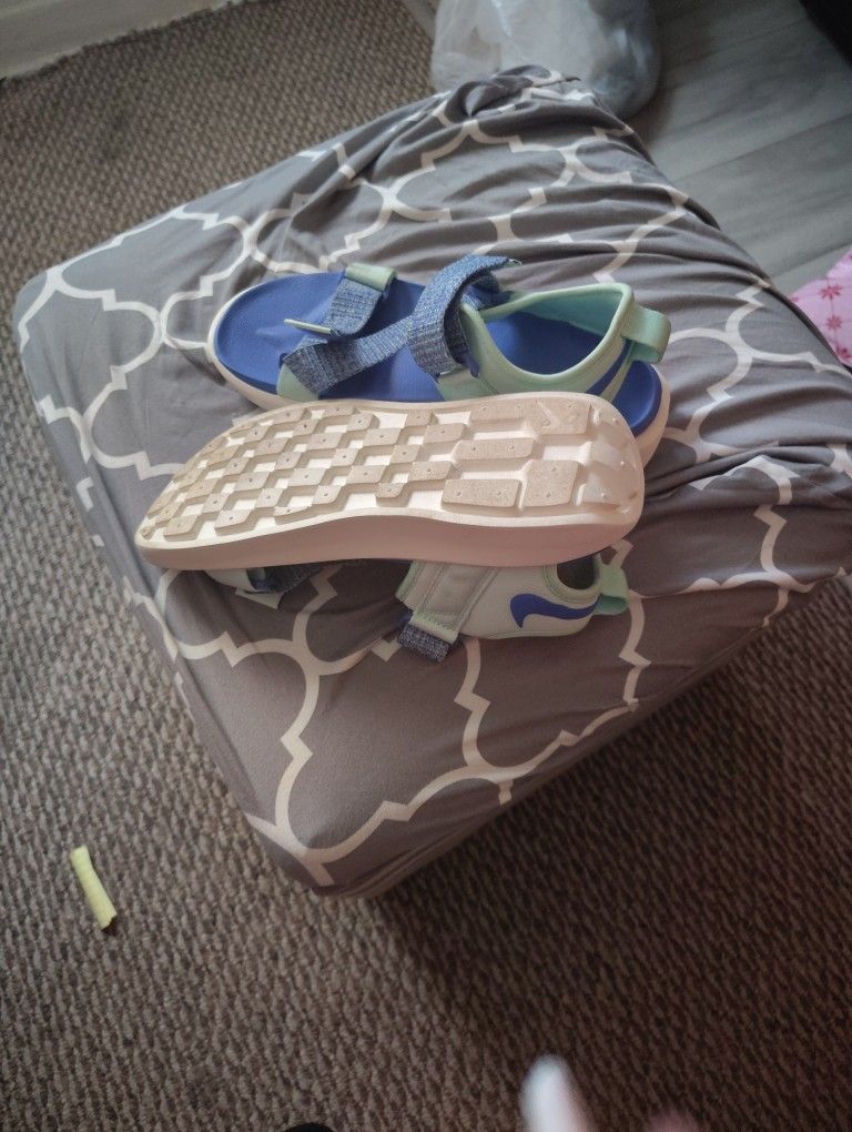 Women's Nike Sandals