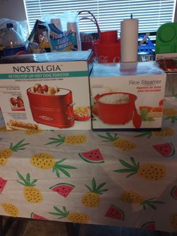 New Hot Dog Toaster And Rice Steamer Both New 