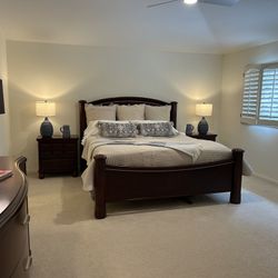 4 Poster Bernhardt Bedroom Set 