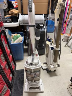 3 Vacuum Bundle Lot - Shark Rotator, Shark Navigator, Bissell Swivel Pet (Tested/Working)