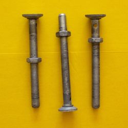 Vintage RV Triangle Stabilizing / Stacker Jack Supports - 3 pieces
