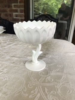 Indiana Glass Co. Lotus Blossom Candy Dish With Pedestal