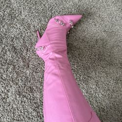 Liliana Pink Punk Shoes Size 9