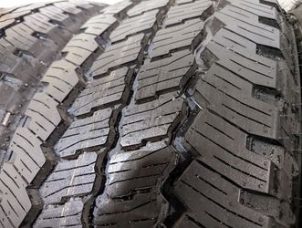 275/65/20 BRIDGESTONE.....10 PLY......( 1 TIRE )