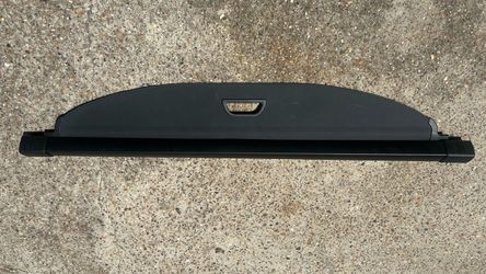 rcedes-Benz 167-810-19-00-9051 Mercedes-Benz 167-810-19-00-9051 Luggage Compartment Roller