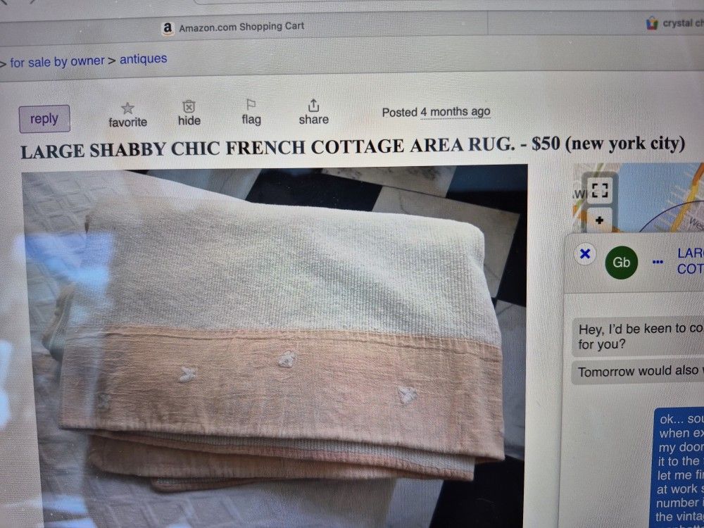 Vintage SHABBY CHIC Area Rug. Mint Condition.