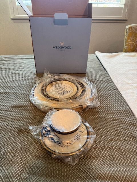 Wedgwood Cornucopia China Set