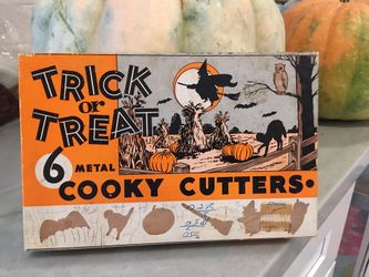 Antique Halloween Cookie / Cheese Cutters