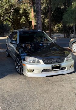2005 Lexus IS 300