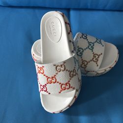 Gucci slides