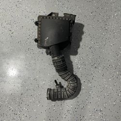 2008 Ford Mustang V6 Air Intake Assembly With MAF