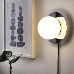 BAUHAUS style lamp/sconce