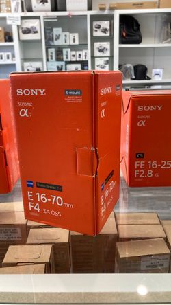 Sony E 16-70mm F4 ZA OSS