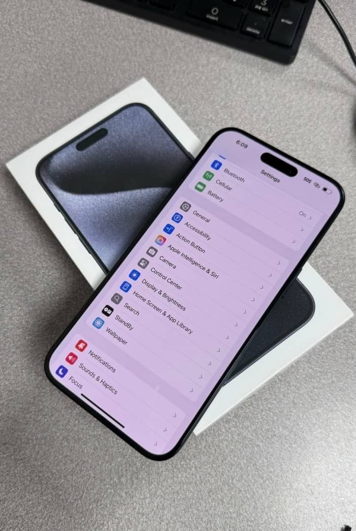 I phone B15pro M Ax