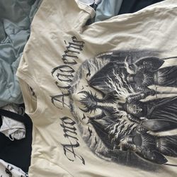 Graphic Shirt Size M