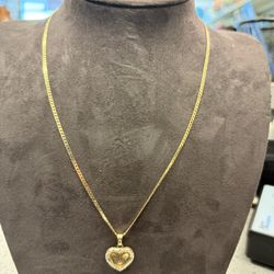 18KT Link Chain W/ Butterfly Pendant 42573-1