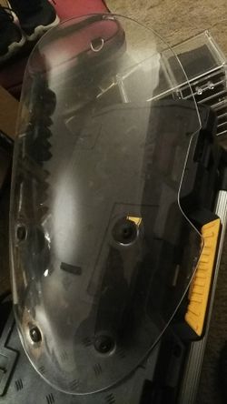 Ducati daivel wind shield