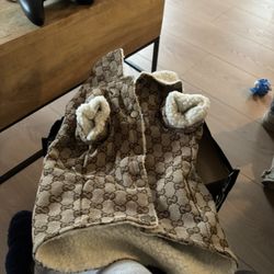 LOW PRICE MOVING- G U CCI DOG JACKET