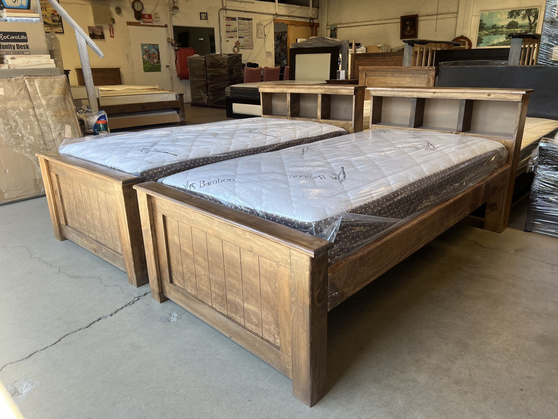 2 Twin Beds And 2 Mattresses