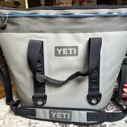 YETI Large Soft Cooler - Hopper two 40