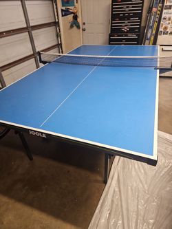 Ping pong table