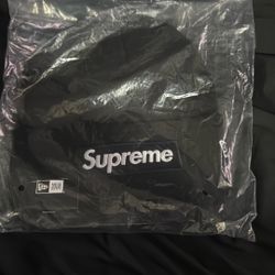 Supreme Box Logo Beanie
