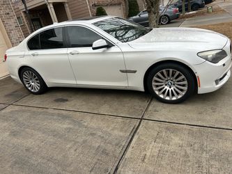 2011 BMW 7 Series