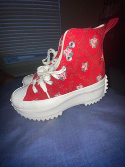 Run Star Hike Platform Rose Cross Stitch