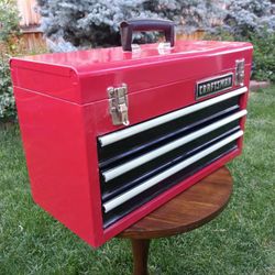 Craftsman Tool Box 20.5" x 8.5" x 12.5" tall w drawers