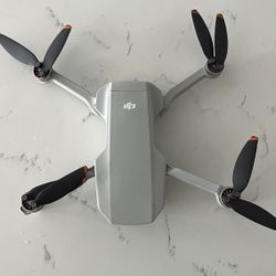 DJI Mini SE Drone