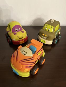 Set of 3 Character Face Pull-Back Toy Cars
