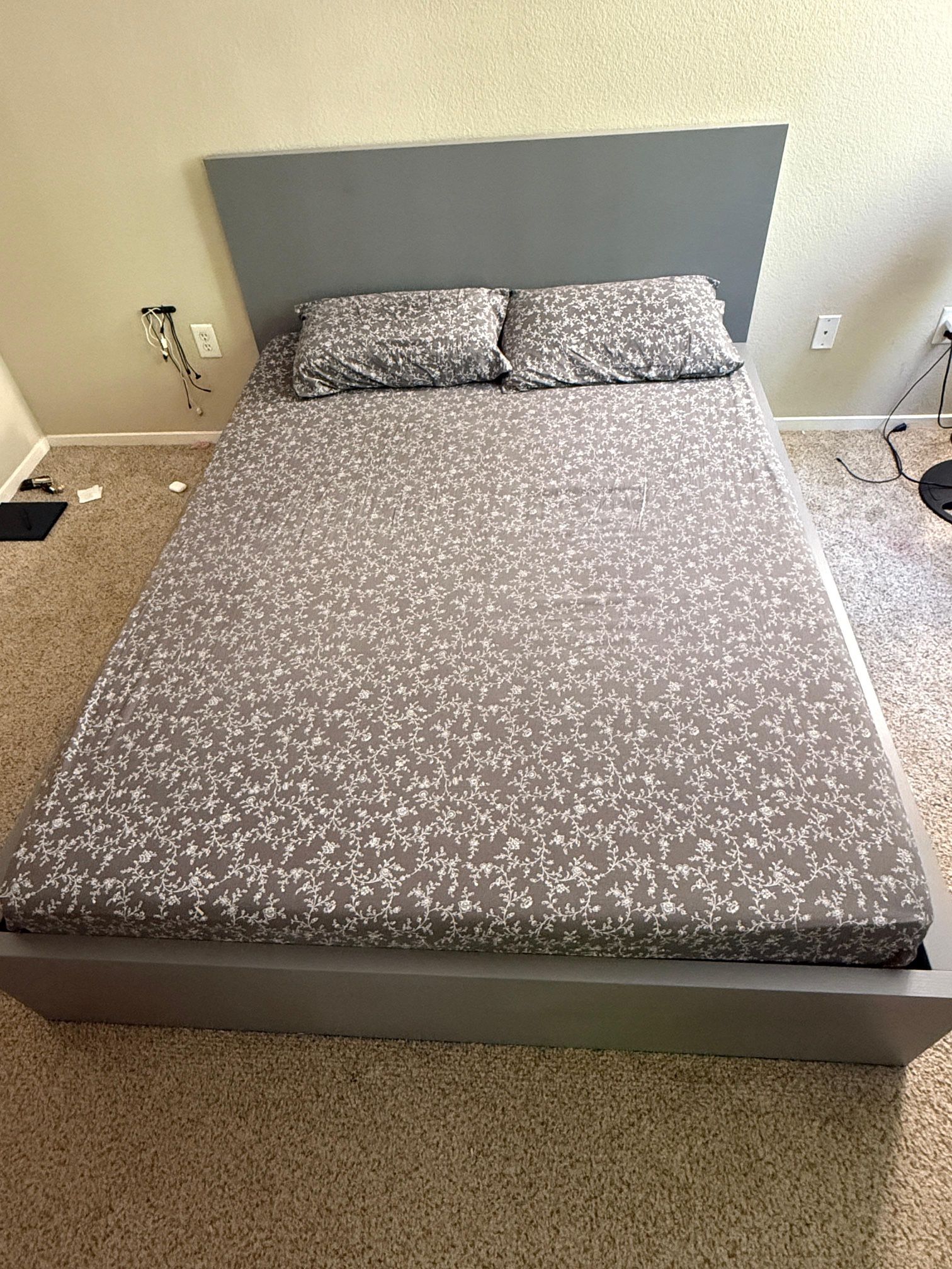 Queen Bed Frame With Headrest And 4 Understorage Boxes.