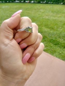 Brand new size 9 genuine stamped 925 sterling silver ring