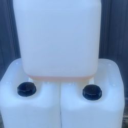Jugs 5gallon - $5