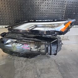 2021/24 ROGUE HEADLIGHT 