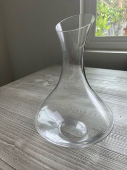 Williams Sonoma Wine Decanter