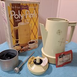 Poly Perk 4 to 8 Cup Harvest Gold Atomic Burst  Coffee Pot New in Box
