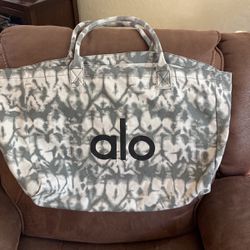 Alo Canvas Tote Bag, Gray And White, Excellent Condition 