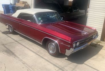 1964 Oldsmobile Dynamic 88 convertible