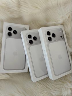 Apple iPhone 17 pro max silver or 17 pro silver included I come to you deliver now