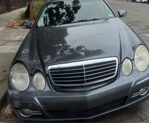 Mercedes Benz