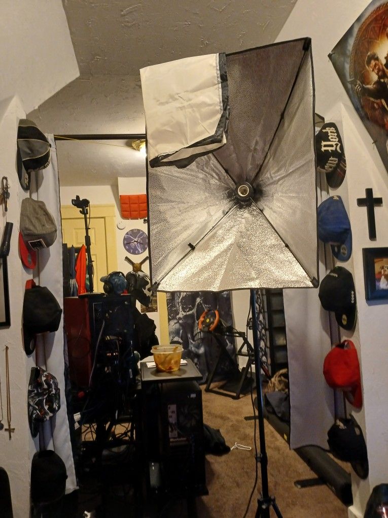 Streaming Studio light.