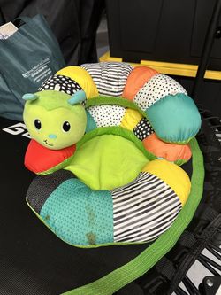 Prop And Puller Tummy Time Pillow