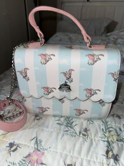 Loungefly Dumbo cross body