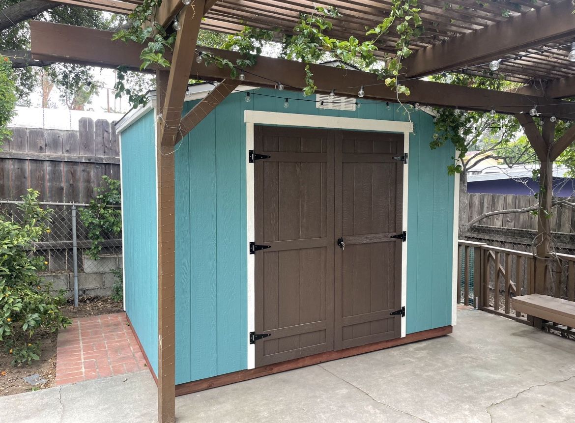 Storage Shed 8x10x8