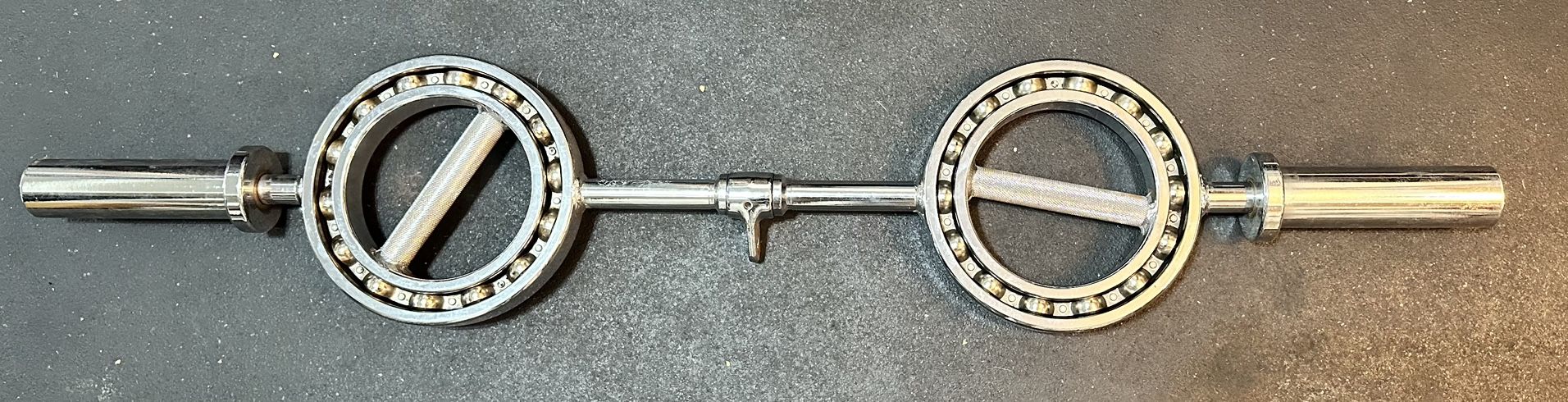 Weightlifting Barbell w/ 360 Deg Handles