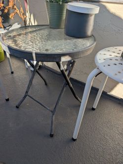 Glass patio table small